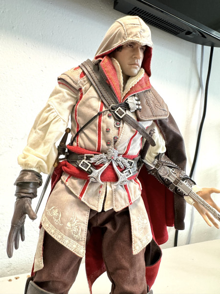 Hot Toys 1/6 VGM12 刺客信條 EZIO_1