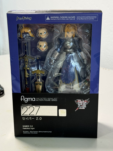 Figma 227 Fate/Stay Night Saber 2.0_0