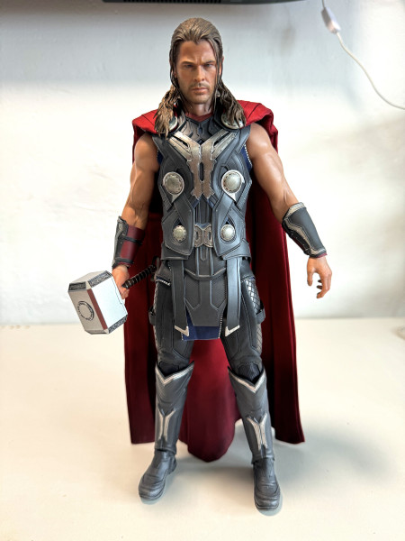 Hot Toys 1/6 MMS 306 Avengers Age of Ultron Thor_0