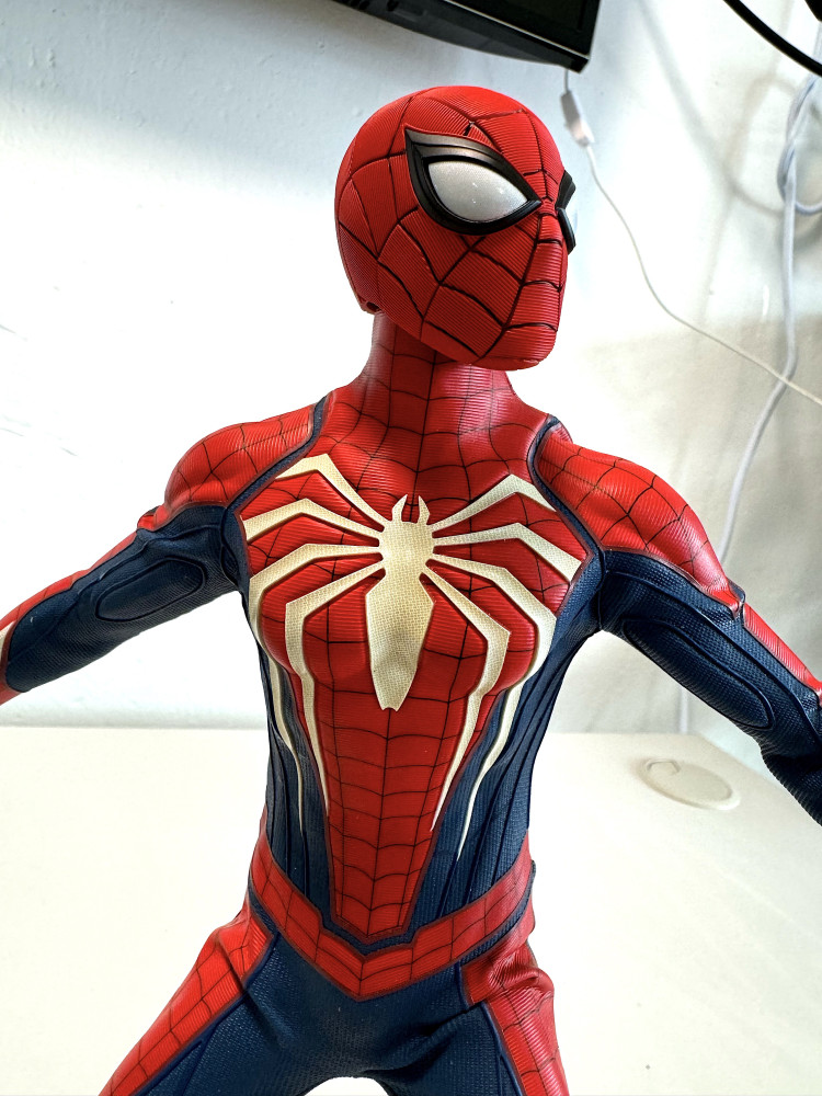 Hot Toys 1/6 VGM31 PS4 Spiderman_1