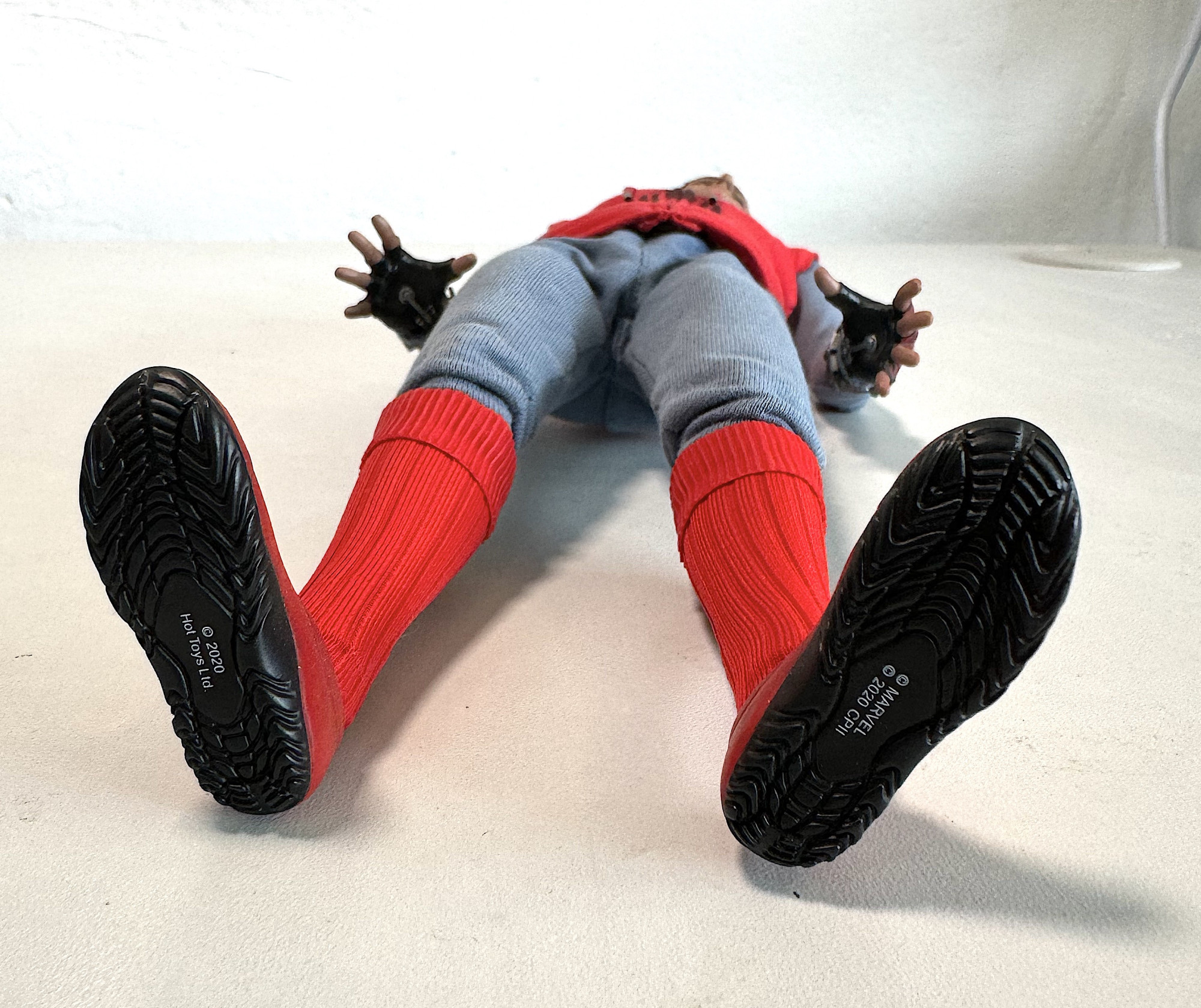 Hot Toys 1/6 Spider-Man homemade_2