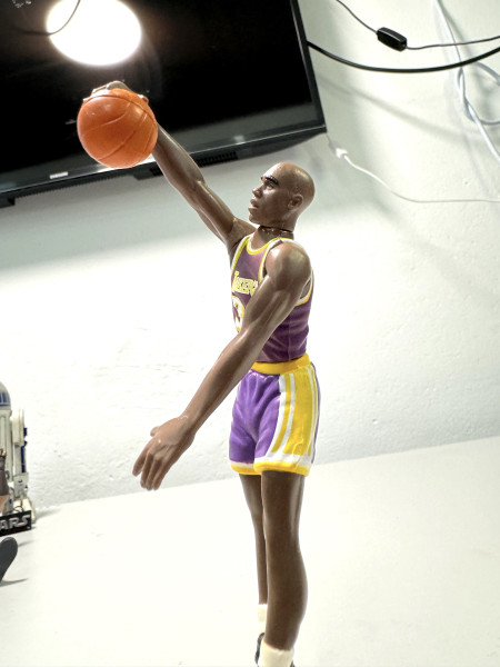 1998 Magic Johnson LA Lakers Starting Lineup Loose Figure_1