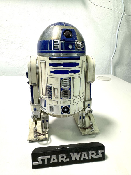 Hot Toys 1/6 MMS511 Star Wars - R2-D2_0