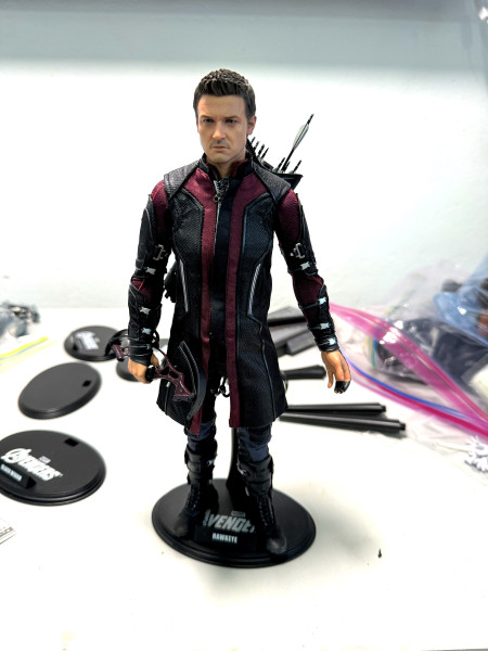 Hot Toys 1/6 MMS289 Avengers Age of Ultron Hawkeye Collectible_0