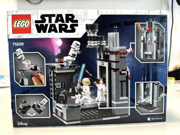 Lego Star Wars 75229 Death Star Escape_1