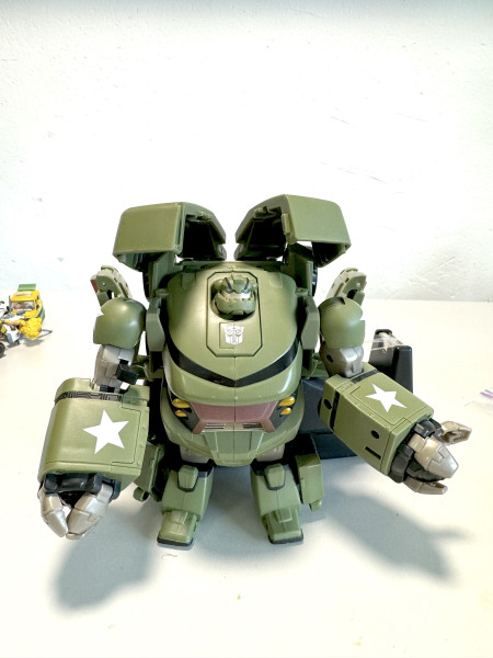 HASBRO 2008 TRANSFORMERS ANIMATED VOYAGER CLASS BULKHEAD 鐵皮(綠)