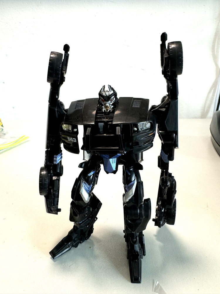 Transformers Premium Ironhide (Black Car)_0