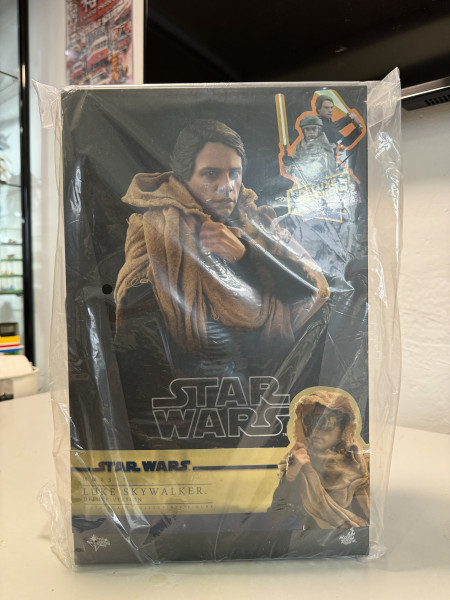 Hottoys Starwar 1/6 MMS517 Star Wars LUKE SKYWALKER (DELUXE)_0