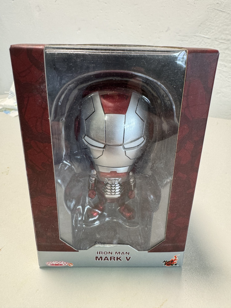 Hottoys Cosbaby Marvel Ironman MarkV_0