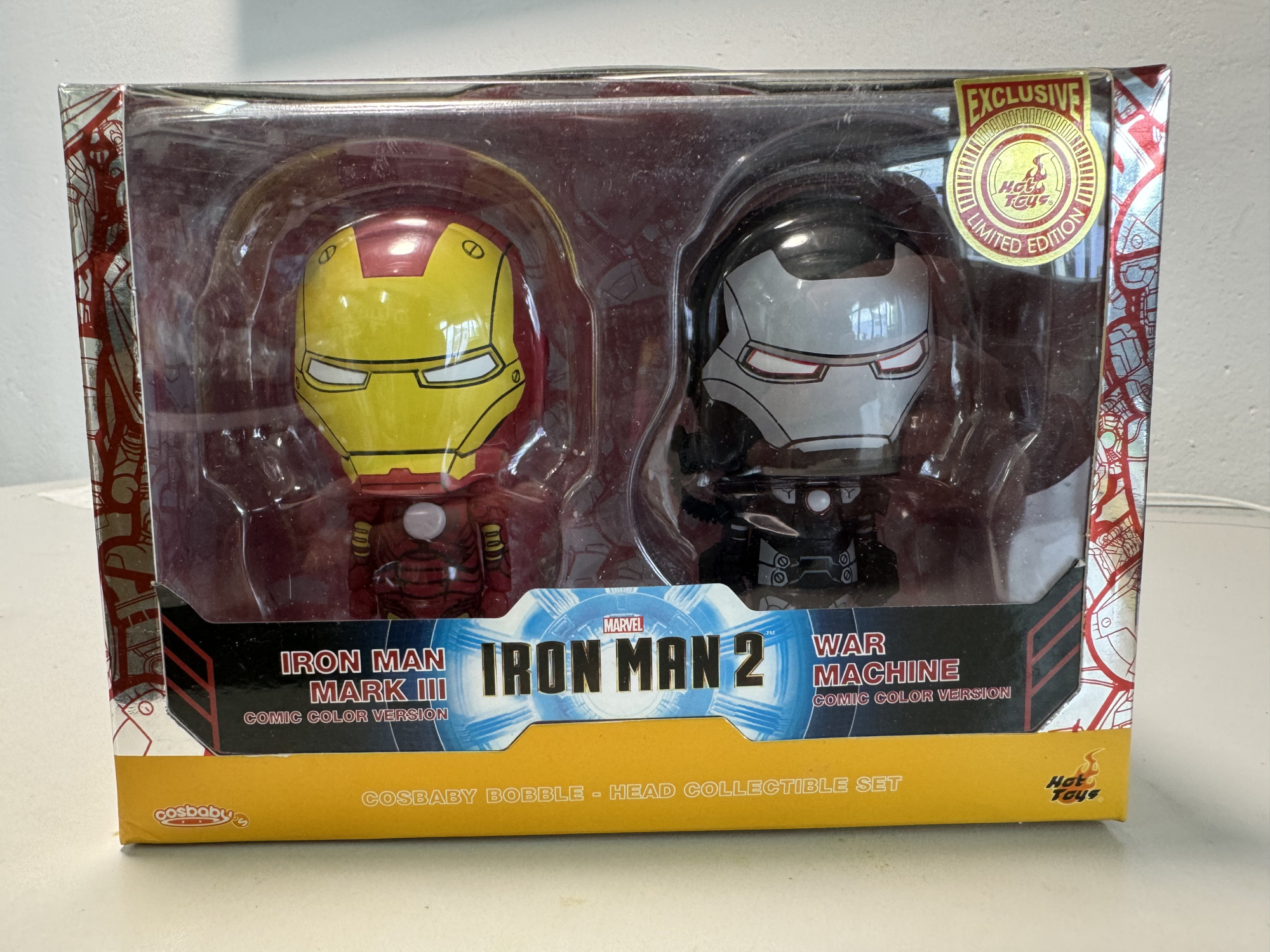 Hottoys Cosbaby Marvel Ironman MARK III and Warmachine_0