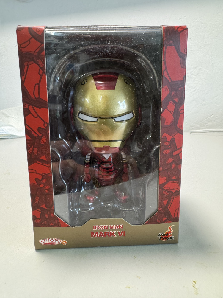 Hottoys Cosbaby Marvel Ironman Mark VI_0