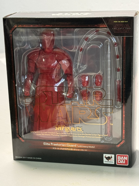 S H Figuarts STAR WARS THE LAST JEDI Elite Praetorian Guard_0