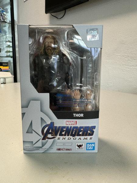 S H Figuarts Marvel Endgame - Thor_0