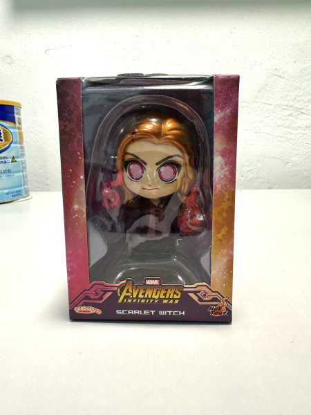 Hot Toys Cosbaby Infinity War Scarlet Witch_0