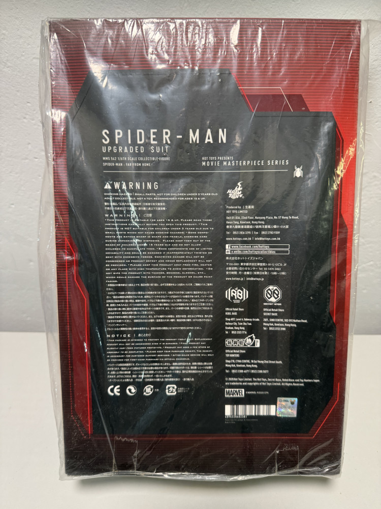 Hot Toys 1/6 Spider Man upgrade suit_1